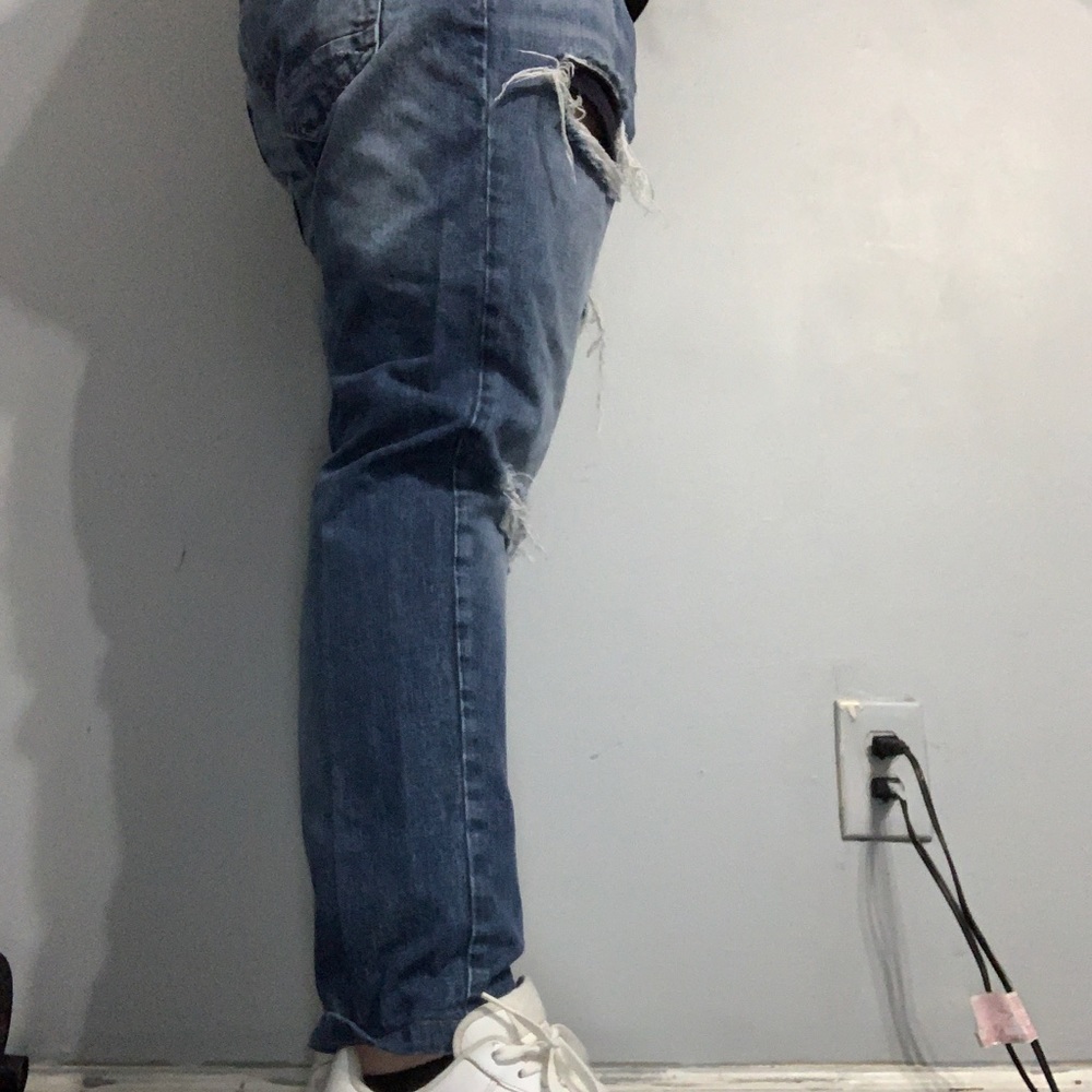 Zara Man Ripped Jeans - Picture 3 of 8